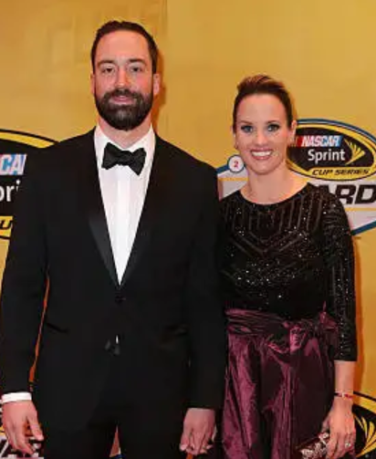 paul menard wife