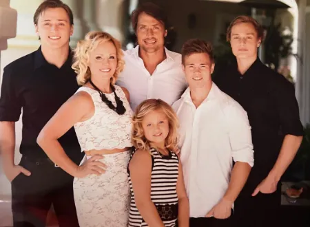 teemu selanne family 