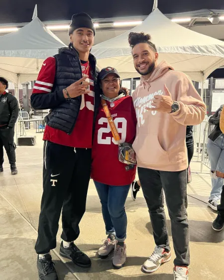 nico iamaleava with his mother 