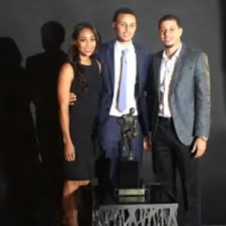 stephen curry siblings