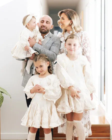 alexander volkanovski family 